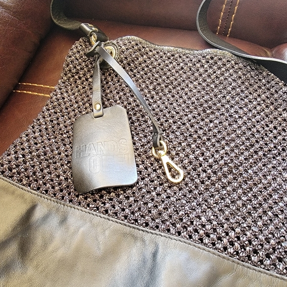 Purse - Picture 2 of 7